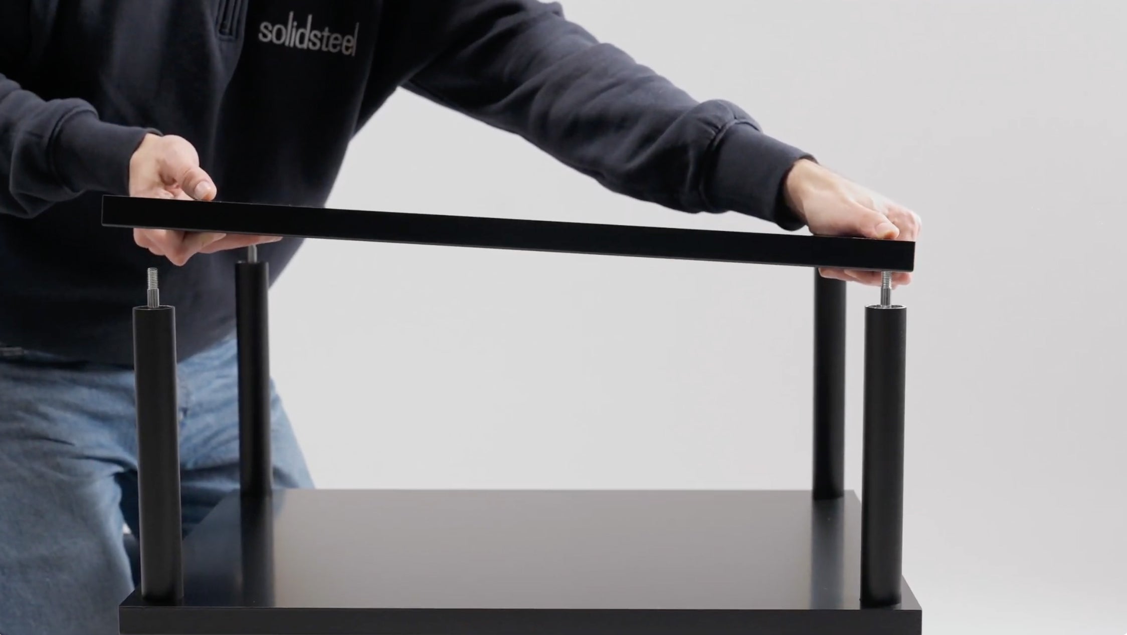 Carica il video: S2 Series Solidsteel
